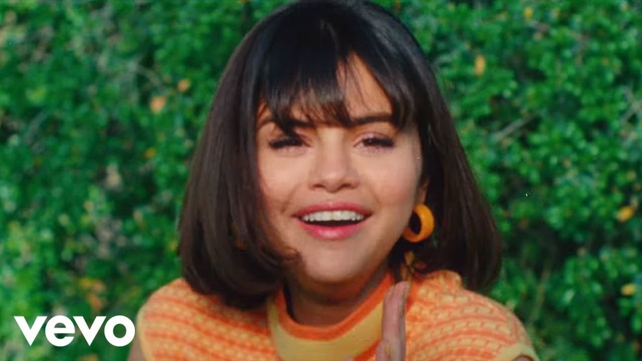 Selena Gomez – Back To You