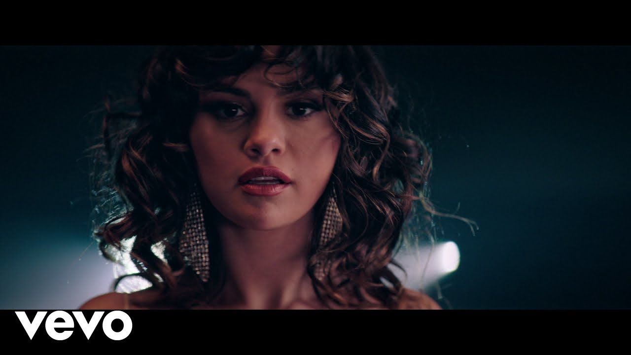 Selena Gomez – Dance Again (Performance Video)