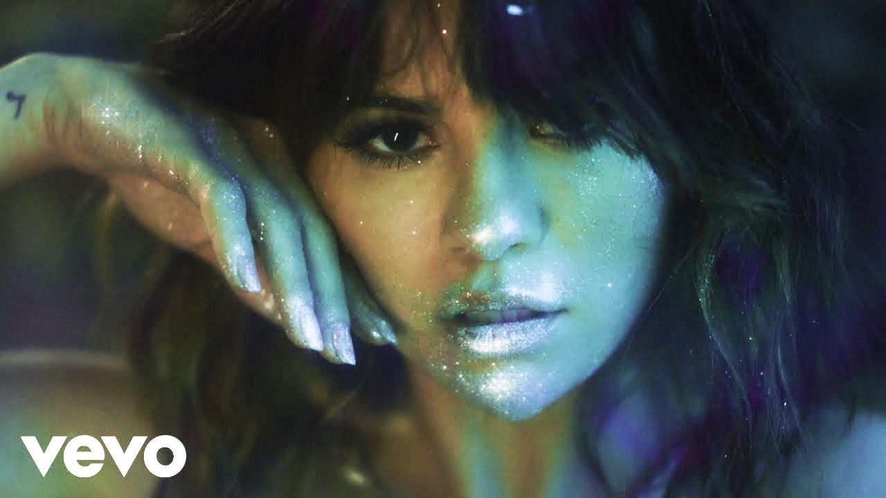 Selena Gomez – Rare (Official Music Video)
